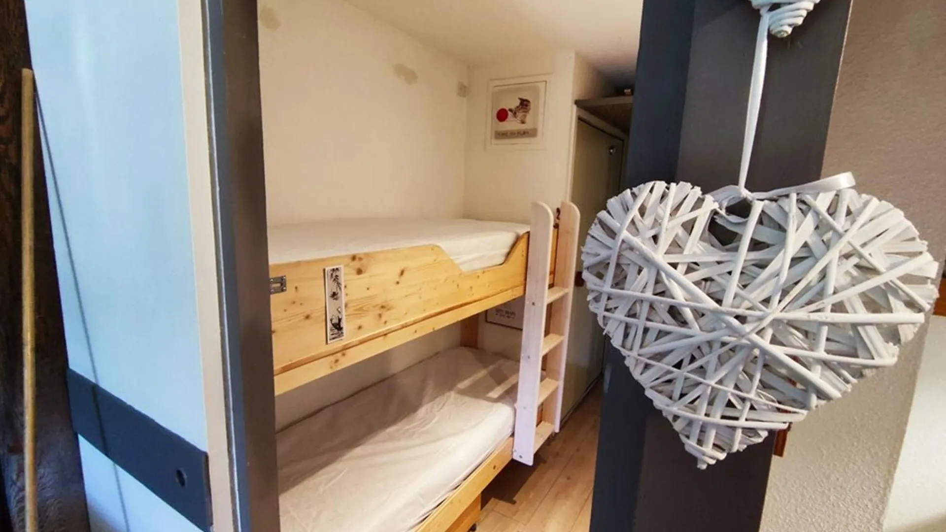 Charmant Studio Lumineux Au Hameau, A 150M Des Pistes, Wifi Inclus - Fr-1-292-181 Isola 0*,  France